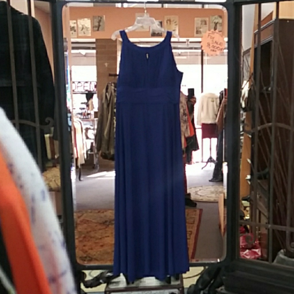 Beautiful. Blue gown